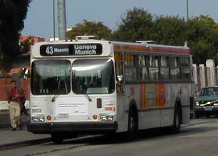 San Francisco MUNI New Flyer D40HF 8933